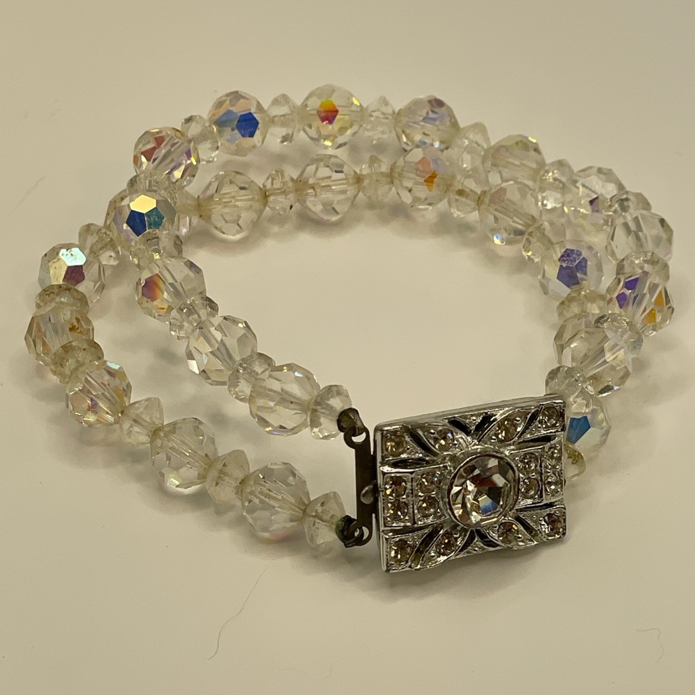 Vintage 7.25” Aurora Borealis Crystal Bracelet ✨ Double Strand AB Beads ✨ - Picture 1 of 12